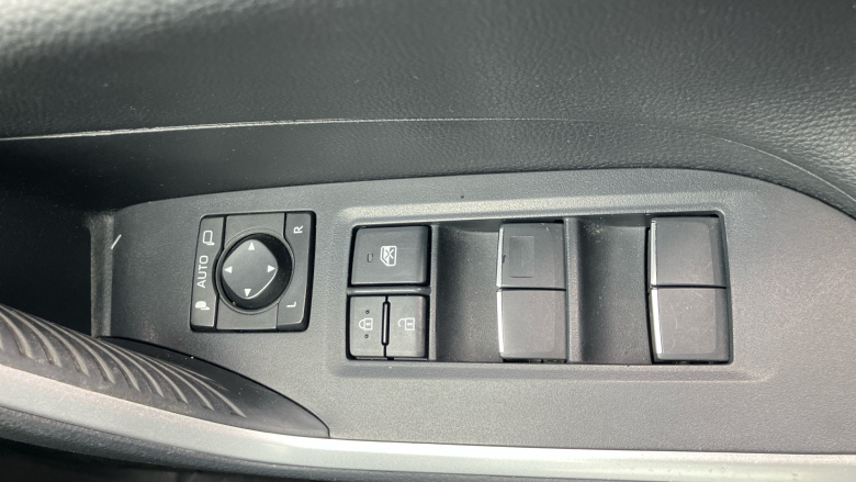 Toyota RAV4 2.5 VVT-i Hybrid Dynamic 5dr CVT 2WD Hybrid Estate